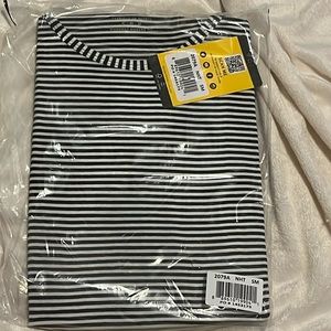 Long sleeve silky tee